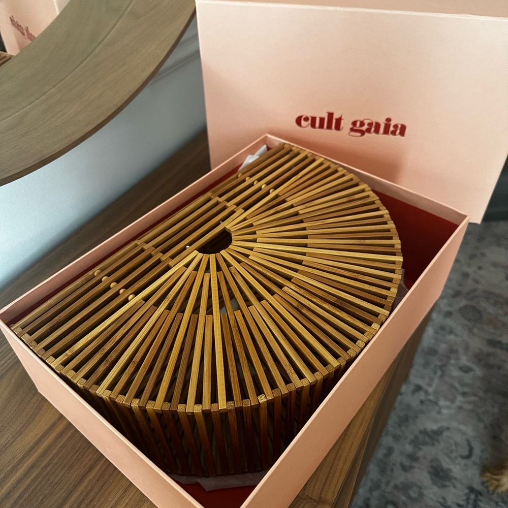 Cult Gaia Ark Bag